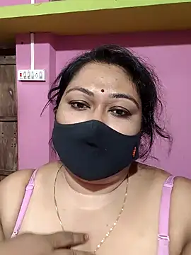 hotbhabhi011 online show from June 14, 2026, 12:29 am