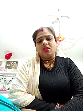 Snapshot of Rani_sahiba chatting on October 17, 2025, 9:05 pm Rani sahiba online show from October 17, 2025, 9:05 pm