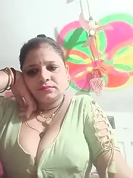 Snapshot of Rani_sahiba chatting on June 24, 2026, 9:45 pm Rani sahiba online show from June 24, 2026, 9:45 pm