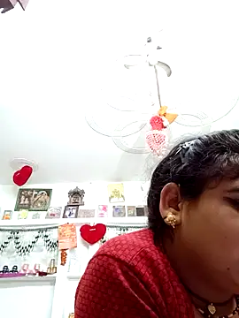 Snapshot of Rani_sahiba chatting on November 4, 2025, 10:02 pm Rani sahiba online show from November 4, 2025, 10:02 pm