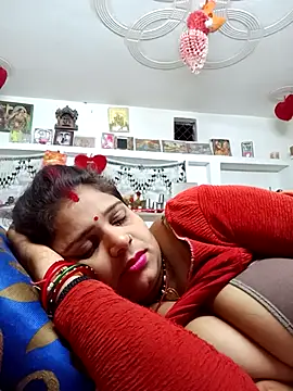 Snapshot of Rani_sahiba chatting on October 14, 2025, 9:04 pm Rani sahiba online show from October 14, 2025, 9:04 pm