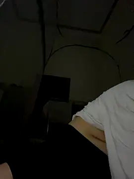 viluna online show from October 16, 2025, 1:52 pm