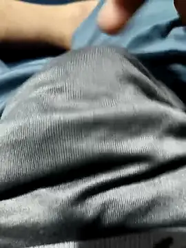 Snapshot of Aaia93 chatting on October 14, 2025, 6:25 am Aaia93 online show from October 14, 2025, 6:25 am