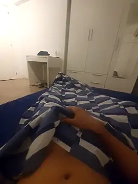 Snapshot of Elcurvo69 chatting on November 2, 2025, 7:57 am Elcurvo69 online show from November 2, 2025, 7:57 am