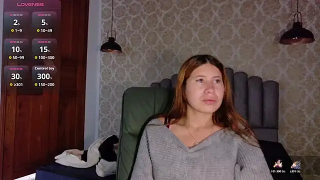 Olivia11  online show from December 3, 2025, 11:20 am