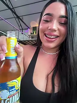 Snapshot of SofiaWildee chatting on July 14, 2026, 11:11 pm SofiaWildee online show from July 14, 2026, 11:11 pm