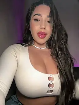Snapshot of SofiaWildee chatting on June 4, 2026, 2:38 am SofiaWildee online show from June 4, 2026, 2:38 am