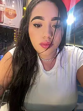 Snapshot of SofiaWildee chatting on July 2, 2026, 1:17 am SofiaWildee online show from July 2, 2026, 1:17 am
