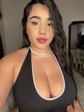 Snapshot of SofiaWildee chatting on June 3, 2026, 3:07 am SofiaWildee online show from June 3, 2026, 3:07 am