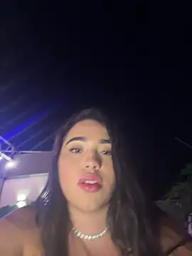 Snapshot of SofiaWildee chatting on June 25, 2026, 5:12 am SofiaWildee online show from June 25, 2026, 5:12 am