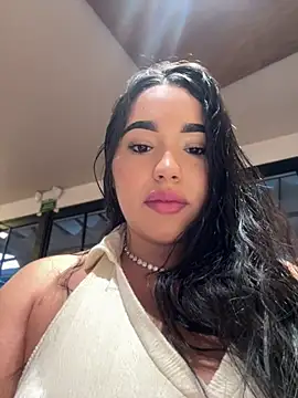 Snapshot of SofiaWildee chatting on June 20, 2026, 11:21 pm SofiaWildee online show from June 20, 2026, 11:21 pm