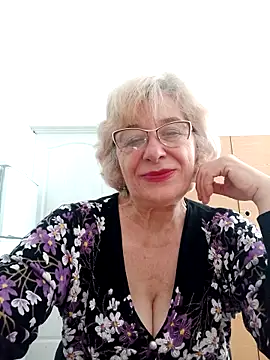Snapshot of 52MiaLove02 chatting on May 12, 2026, 4:42 am 52MiaLove02 online show from May 12, 2026, 4:42 am