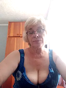 Snapshot of 52MiaLove02 chatting on July 7, 2026, 1:25 pm 52MiaLove02 online show from July 7, 2026, 1:25 pm