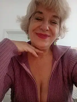 52MiaLove02 online show from October 8, 2025, 4:58 am