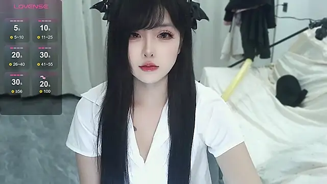 -caicai online show from May 30, 2026, 12:22 pm
