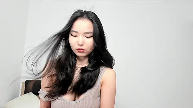Snapshot of Soyun_Mia chatting on June 8, 2026, 12:06 pm Soyun Mia online show from June 8, 2026, 12:06 pm