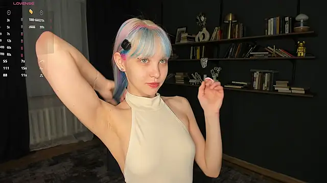 ErinBissonnette online show from April 30, 2026, 7:21 pm