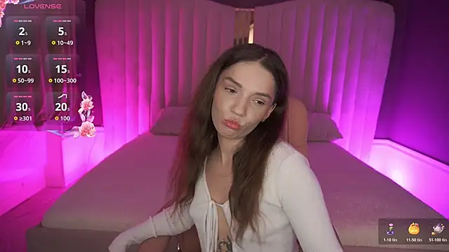 MirielleNymph online show from October 24, 2025, 12:59 pm