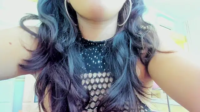 Snapshot of Jelly_Bee chatting on October 25, 2025, 7:47 pm Jelly Bee online show from October 25, 2025, 7:47 pm