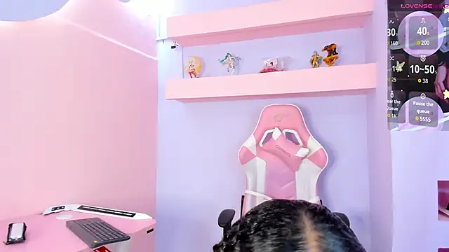 SkylerBloomm online show from October 17, 2025, 2:59 am