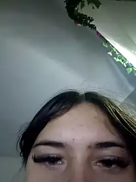 Snapshot of KatieLace chatting on September 23, 2025, 10:28 pm KatieLace online show from September 23, 2025, 10:28 pm