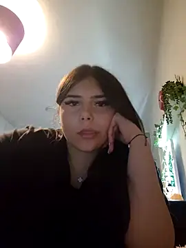 Snapshot of KatieLace chatting on September 24, 2025, 9:54 pm KatieLace online show from September 24, 2025, 9:54 pm