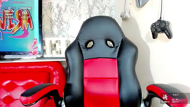 Snapshot of Candy_Walker_ chatting on October 9, 2025, 7:14 pm Candy Walker online show from October 9, 2025, 7:14 pm