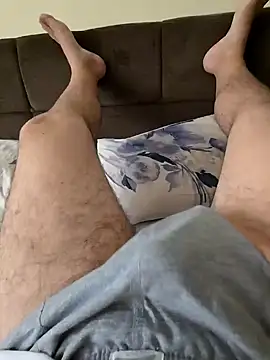 sisman31 online show from October 21, 2025, 7:41 am