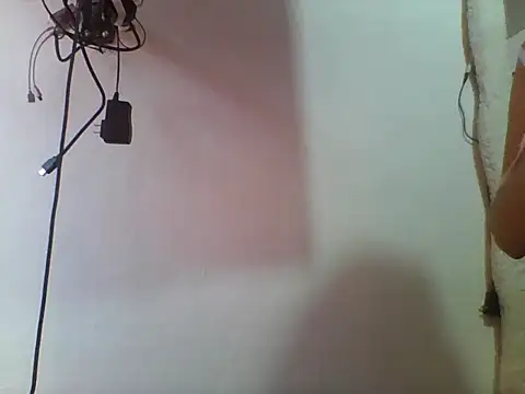 Snapshot of FERRR9999 chatting on September 27, 2025, 10:05 pm FERRR9999 online show from September 27, 2025, 10:05 pm