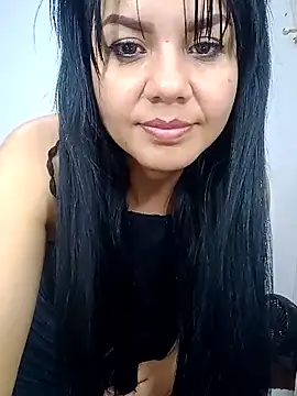 Snapshot of SaraNixx chatting on September 19, 2025, 1:09 am SaraNixx online show from September 19, 2025, 1:09 am