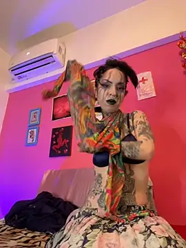 obsesiondarketa online show from October 13, 2025, 1:18 am