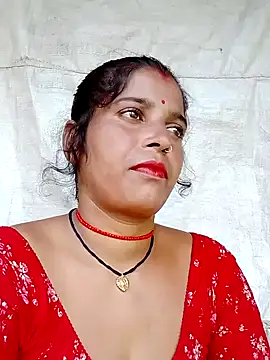 Manvi tyagi online show from September 17, 2025, 7:43 am