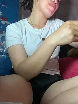 Snapshot of tuyetnhi-00 chatting on October 29, 2025, 12:59 pm tuyetnhi-00 online show from October 29, 2025, 12:59 pm