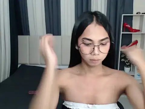 PetiteAsianYuki online show from November 7, 2025, 5:06 pm