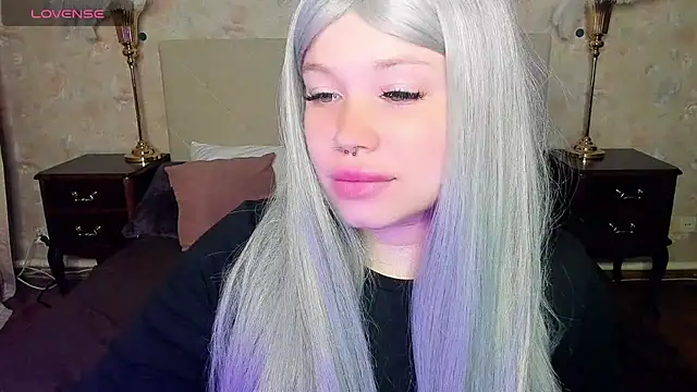 Diana Dream online show from October 8, 2025, 7:47 pm