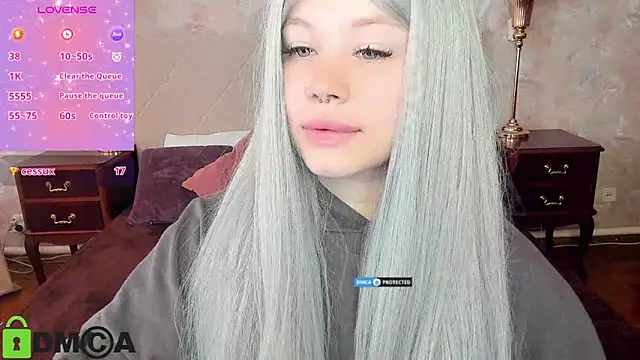 Diana Dream online show from October 17, 2025, 7:33 am