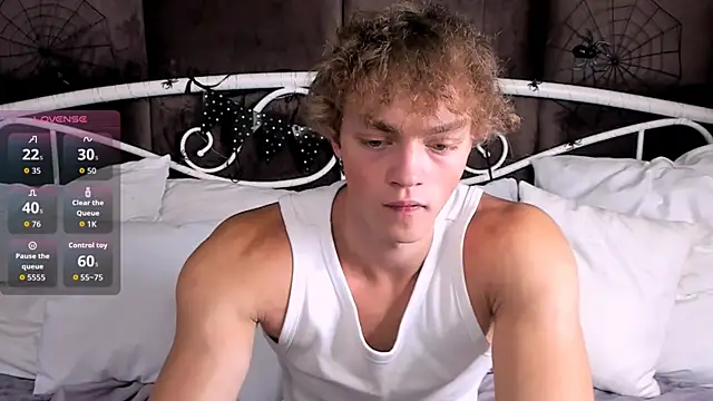 Snapshot of ChaseMuscular chatting on October 26, 2025, 10:59 am ChaseMuscular online show from October 26, 2025, 10:59 am