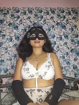 Snapshot of yours_sugar_babe chatting on July 3, 2026, 11:50 am yours sugar babe online show from July 3, 2026, 11:50 am