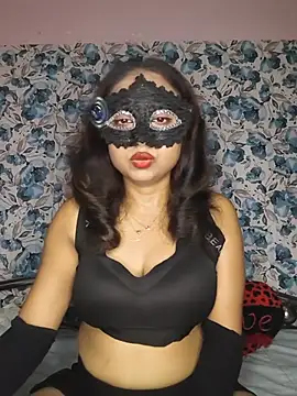 Snapshot of yours_sugar_babe chatting on May 20, 2026, 10:45 am yours sugar babe online show from May 20, 2026, 10:45 am