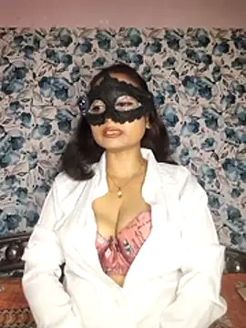 Snapshot of yours_sugar_babe chatting on June 17, 2026, 10:36 am yours sugar babe online show from June 17, 2026, 10:36 am