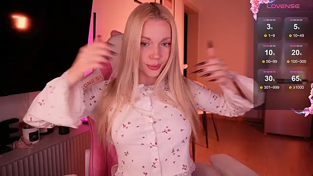 Snapshot of baby_bon chatting on October 22, 2025, 5:18 am baby bon online show from October 22, 2025, 5:18 am