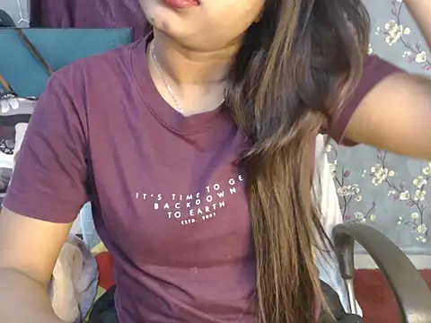 Snapshot of hot_riaa25 chatting on February 17, 2026, 5:21 pm hot riaa25 online show from February 17, 2026, 5:21 pm