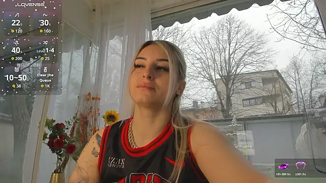 Ella Vee online show from March 23, 2026, 5:29 am