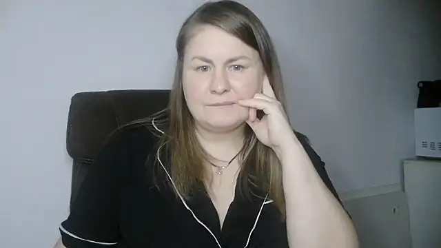 Snapshot of MartaXLove chatting on November 16, 2025, 11:19 pm MartaXLove online show from November 16, 2025, 11:19 pm