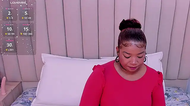 Snapshot of Afrodita_de_amor chatting on October 2, 2025, 11:46 am Afrodita de amor online show from October 2, 2025, 11:46 am