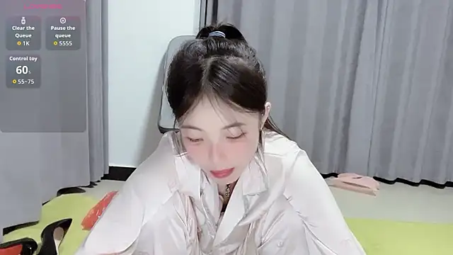 Snapshot of nuonuo321 chatting on November 3, 2025, 11:36 am nuonuo321 online show from November 3, 2025, 11:36 am