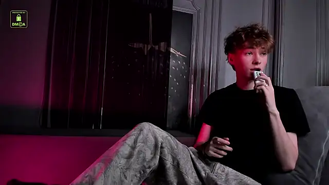 Kevin Garsia online show from October 30, 2025, 8:39 pm