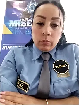 Snapshot of CRISTAL__11 chatting on November 10, 2025, 1:38 pm CRISTAL 11 online show from November 10, 2025, 1:38 pm