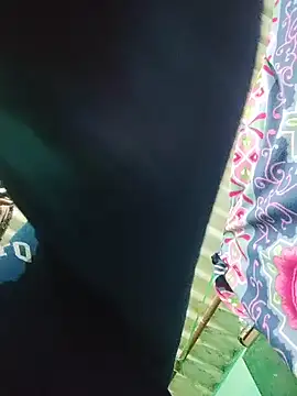 Snapshot of Tamilgud23 chatting on November 27, 2025, 4:18 pm Tamilgud23 online show from November 27, 2025, 4:18 pm