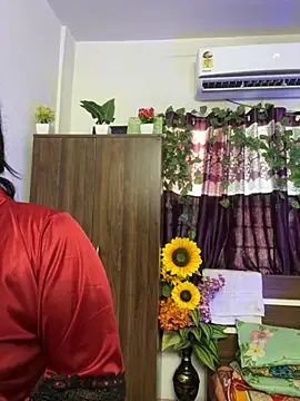 Snapshot of V-Hot-Sweti chatting on October 15, 2025, 3:05 am V-Hot-Sweti online show from October 15, 2025, 3:05 am